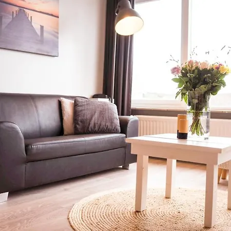 Le Mistral Apartment *