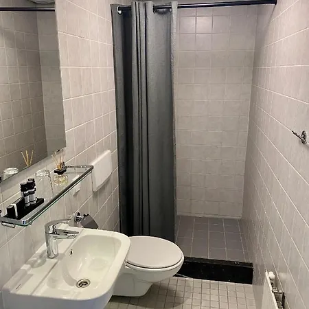 Le Mistral Apartment *