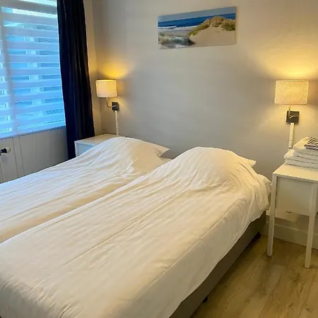Le Mistral Apartment *