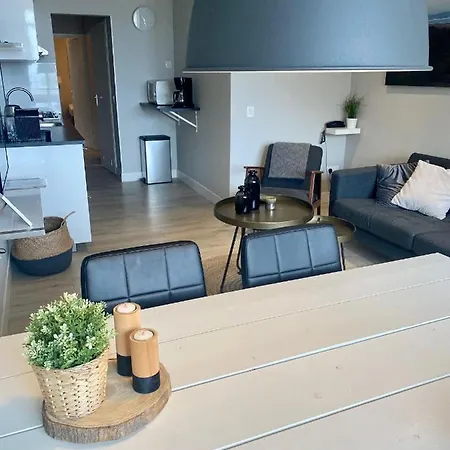Le Mistral Apartment