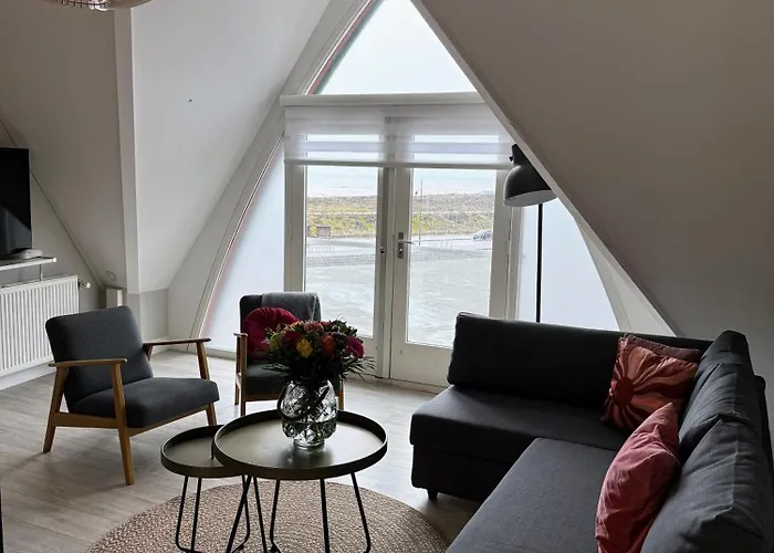 密斯托拉公寓 公寓 *