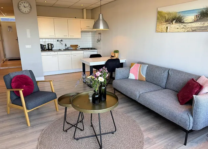 Le Mistral アパート ノールトウェイク